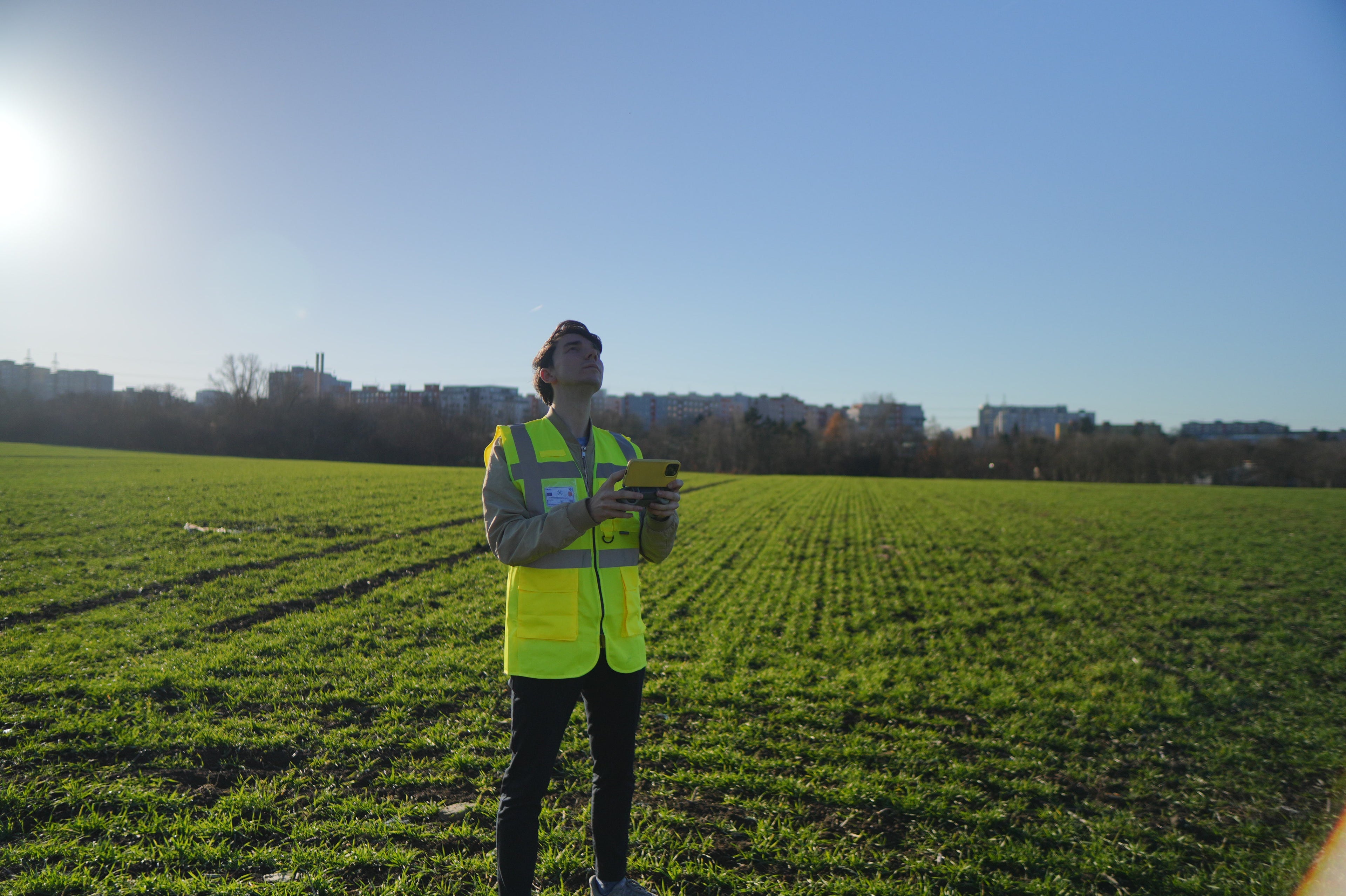 Reflexní vesta pro dronaře 02